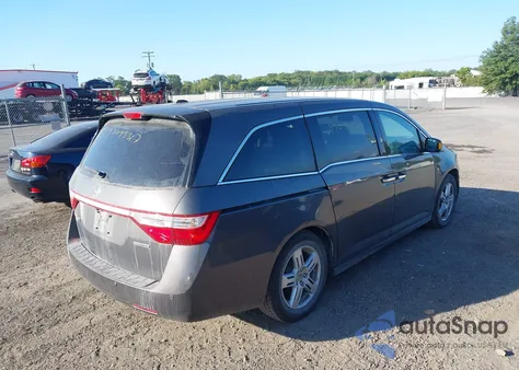 2013 Honda Odyssey Touring/Touring Elite z USA, uszkodzony, nr VIN 5FNRL5H9XDB028698
